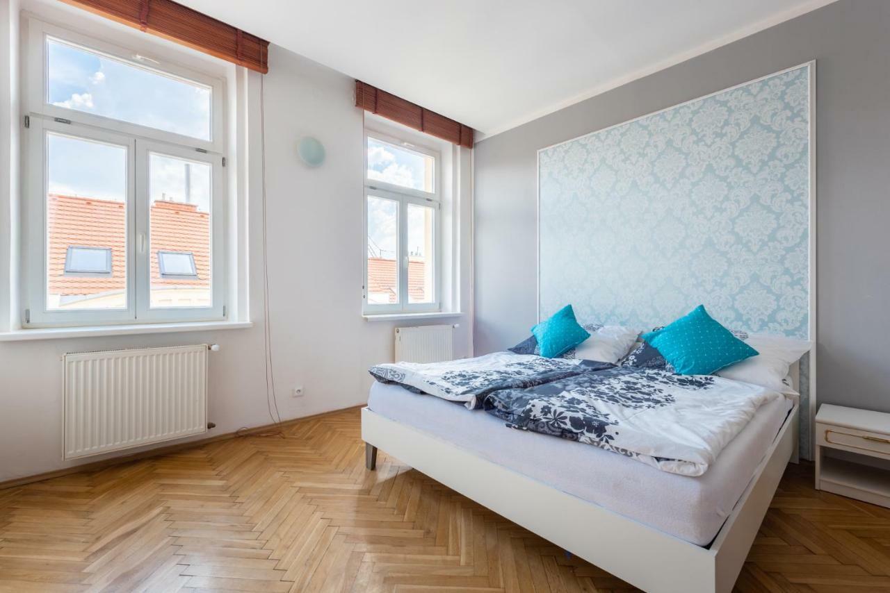 Bright Apartment Few Steps From Centre Прага Экстерьер фото